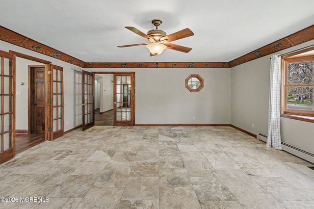 1069 W Veterans Highway, Jackson, NJ 08527