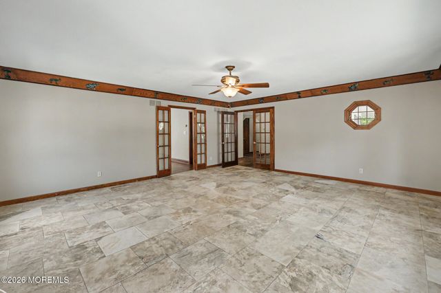 1069 W Veterans Highway, Jackson, NJ 08527
