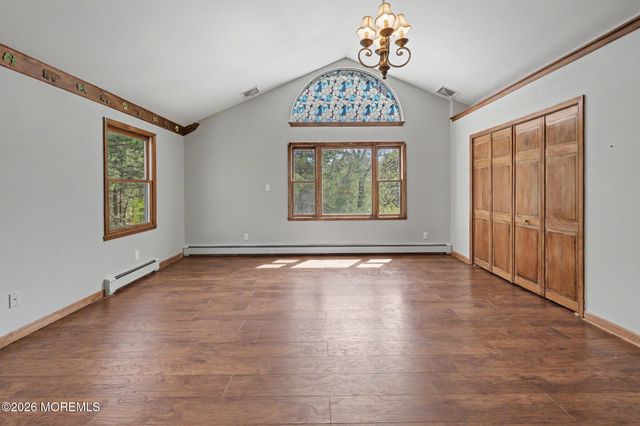 1069 W Veterans Highway, Jackson, NJ 08527