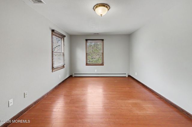 1069 W Veterans Highway, Jackson, NJ 08527