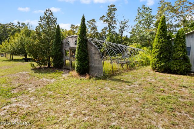 1069 W Veterans Highway, Jackson, NJ 08527