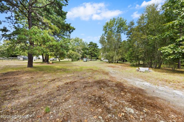 1069 W Veterans Highway, Jackson, NJ 08527