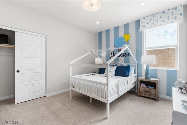 329 Golden Hollow Court, Henderson, NV 89015