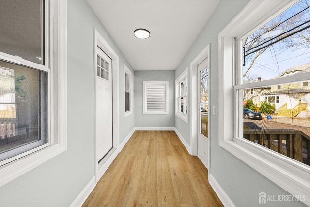 38 S 6th S Avenue, Highland Park, NJ 08904