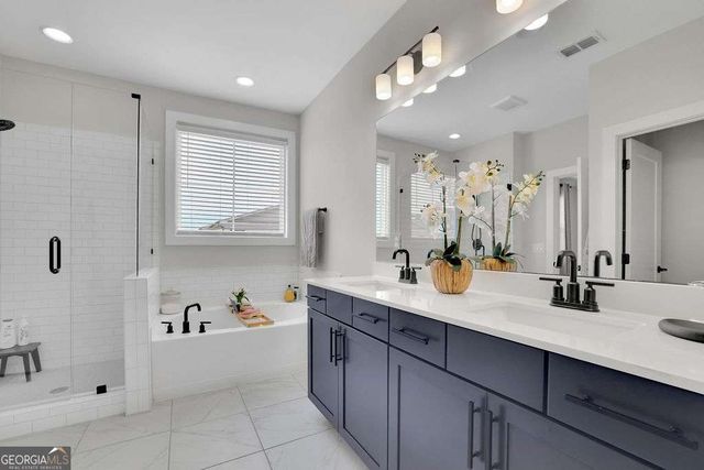 820 Fair View Circle, Roswell, GA 30076