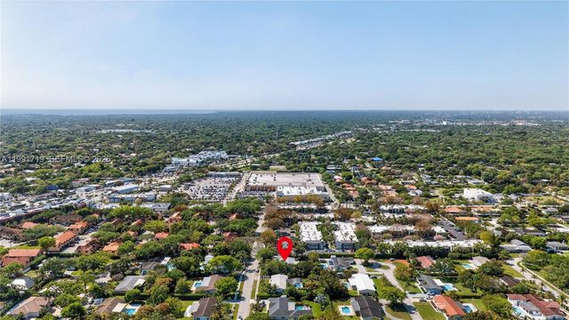 10142 SW 79th Ave, Miami, FL 33156