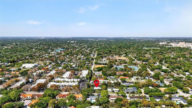 10142 SW 79th Ave, Miami, FL 33156