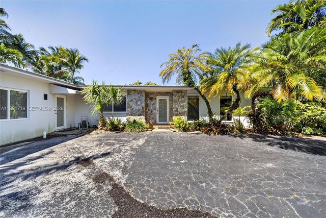 10142 SW 79th Ave, Miami, FL 33156