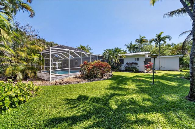 10142 SW 79th Ave, Miami, FL 33156