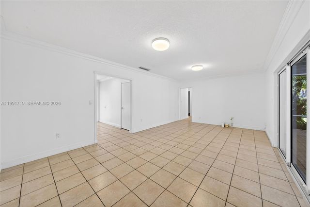 10142 SW 79th Ave, Miami, FL 33156