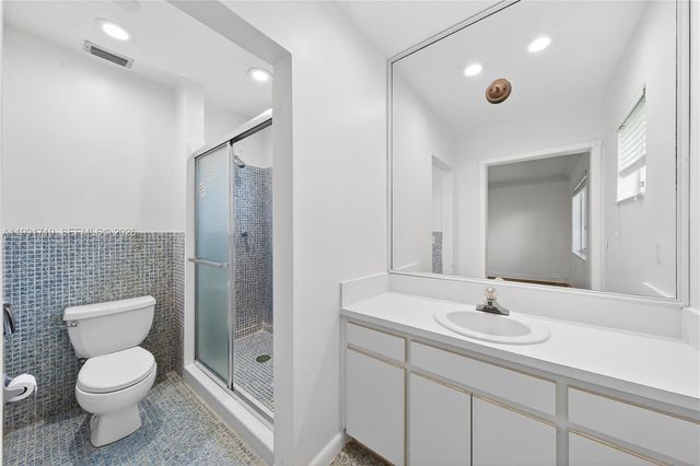 10142 SW 79th Ave, Miami, FL 33156