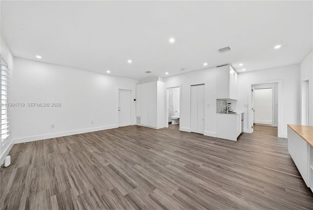 10142 SW 79th Ave, Miami, FL 33156