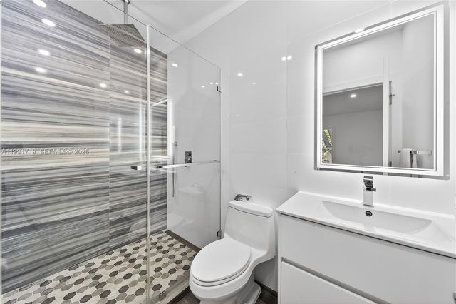 10142 SW 79th Ave, Miami, FL 33156