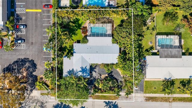 10142 SW 79th Ave, Miami, FL 33156