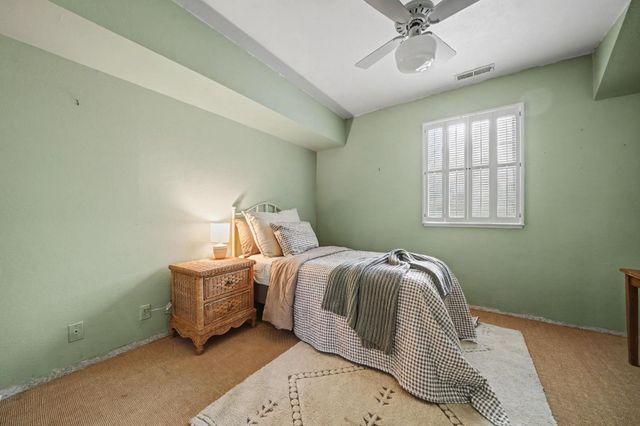 10690 White Oak Rd, Plymouth, CA 95669