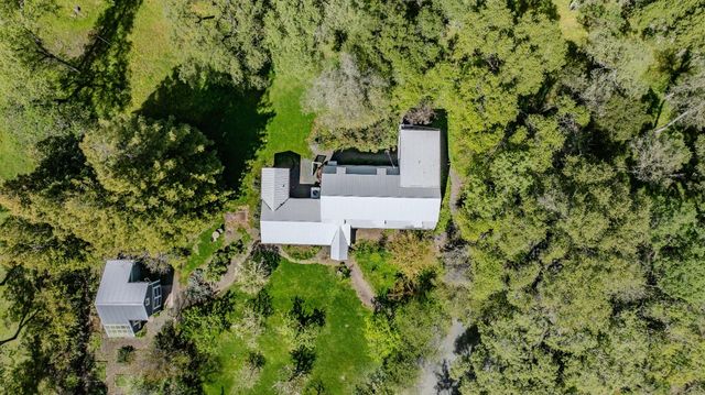 10690 White Oak Rd, Plymouth, CA 95669