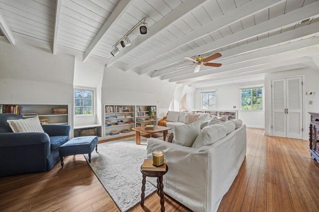 10690 White Oak Rd, Plymouth, CA 95669