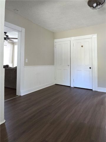 140 E Brewster Road, Center Twp, PA 16001