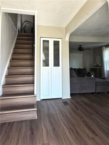 140 E Brewster Road, Center Twp, PA 16001