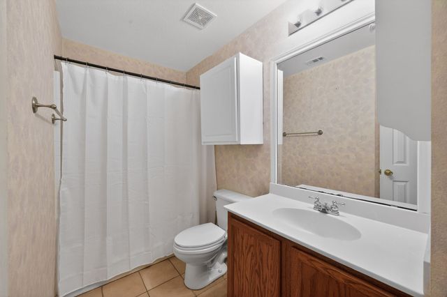 1006 Diane Street, Aubrey, TX 76227