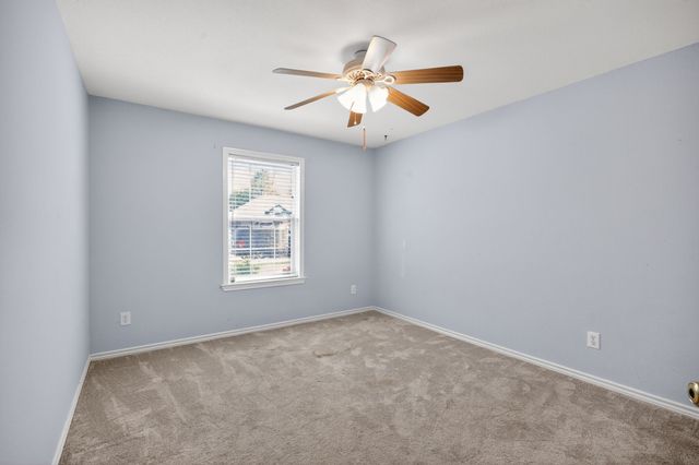 1006 Diane Street, Aubrey, TX 76227