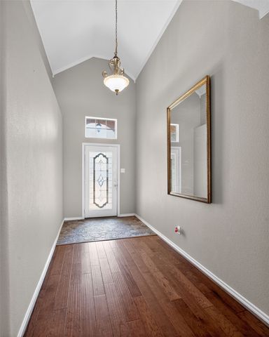 1006 Diane Street, Aubrey, TX 76227