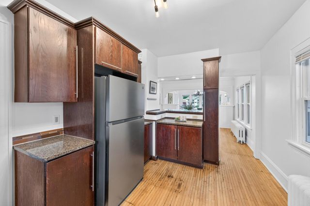 2923 Russell Avenue N, Minneapolis, MN 55411
