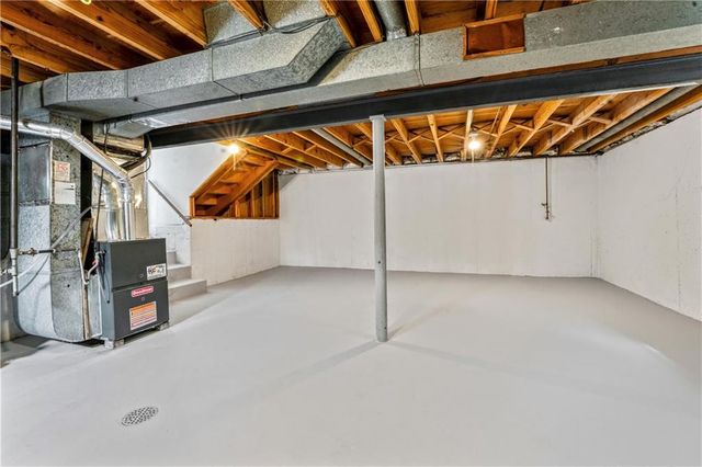 5229 Lakewood Street, Kansas City, KS 66106