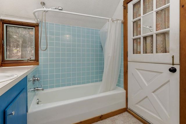 20 Haskins Road, Hanover, NH 03755