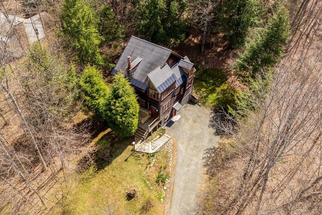 20 Haskins Road, Hanover, NH 03755