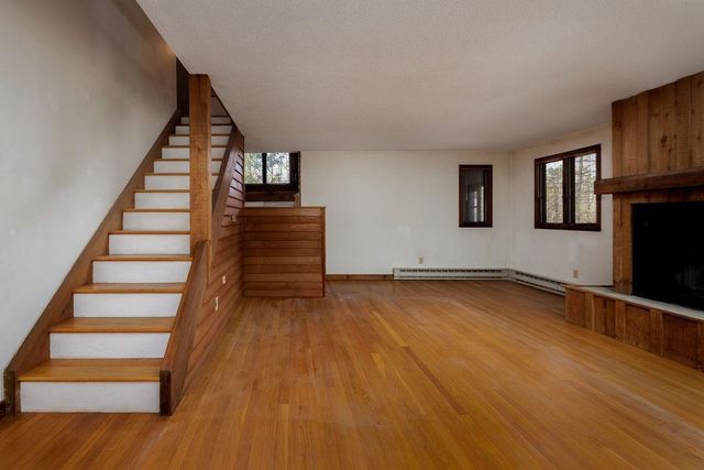 20 Haskins Road, Hanover, NH 03755