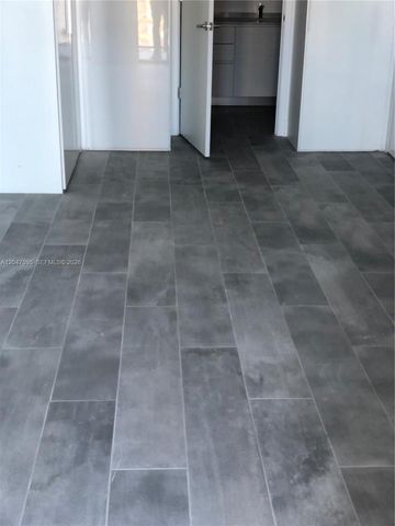 1010 Brickell Ave 3709, Miami, FL 33131