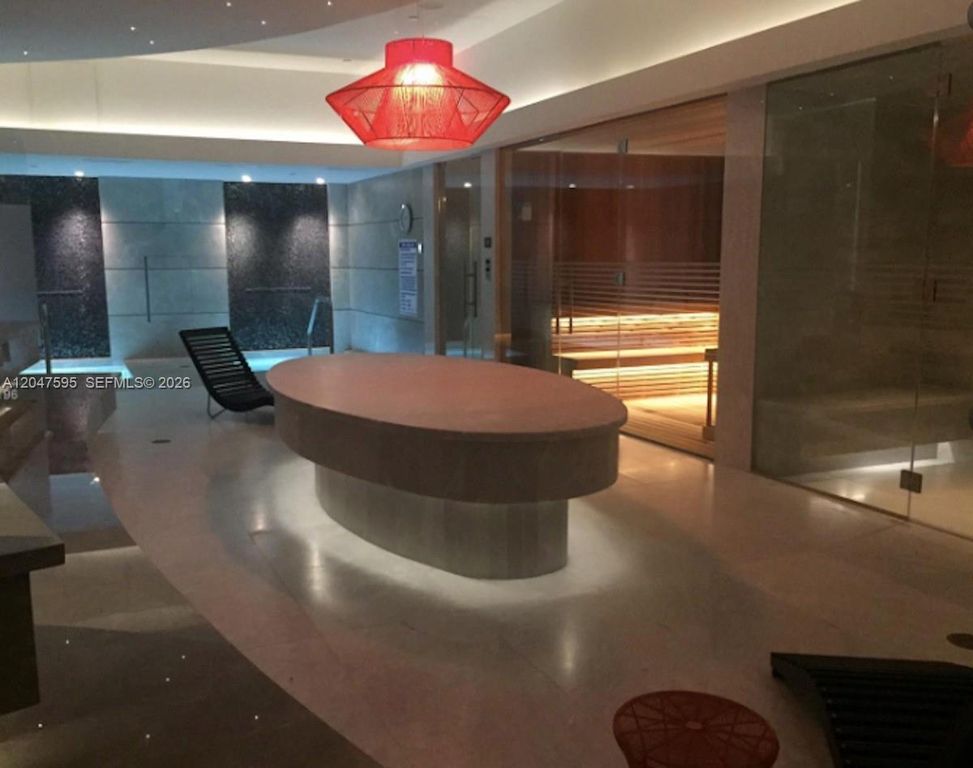 1010 Brickell Ave 3709, Miami, FL 33131