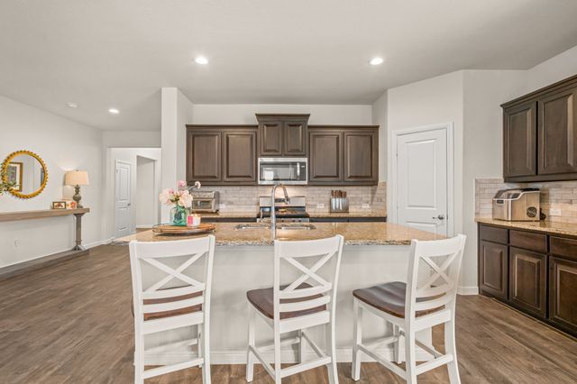 1443 Fox Hollow Road, Krum, TX 76249