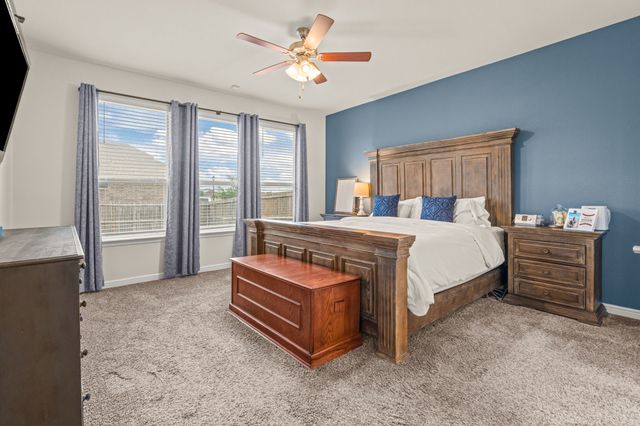 1443 Fox Hollow Road, Krum, TX 76249