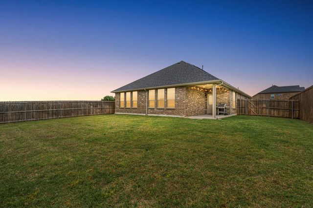 1443 Fox Hollow Road, Krum, TX 76249