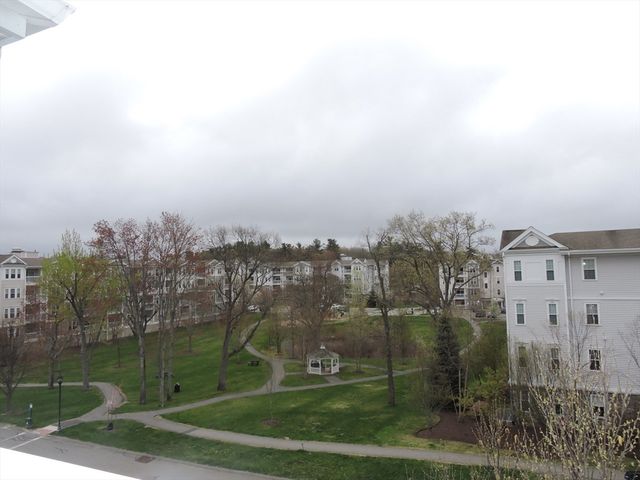23 Augustus Court 4003, Reading, MA 01867