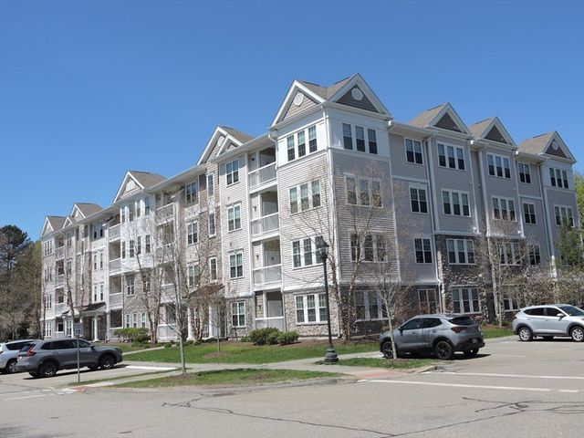 23 Augustus Court 4003, Reading, MA 01867