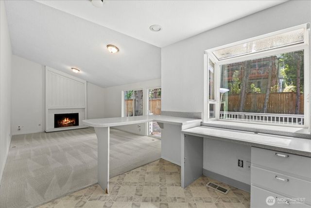 9121 NE 143rd Place, Kirkland, WA 98034