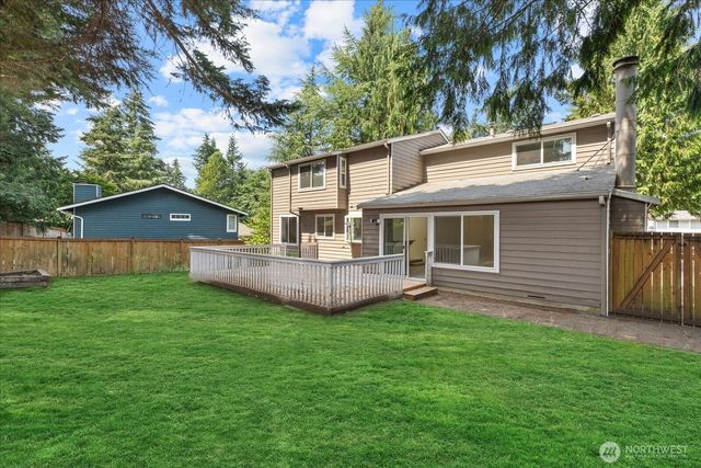 9121 NE 143rd Place, Kirkland, WA 98034