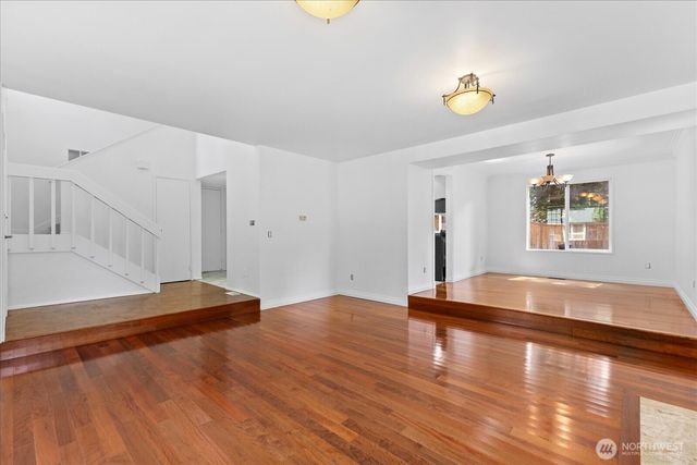 9121 NE 143rd Place, Kirkland, WA 98034
