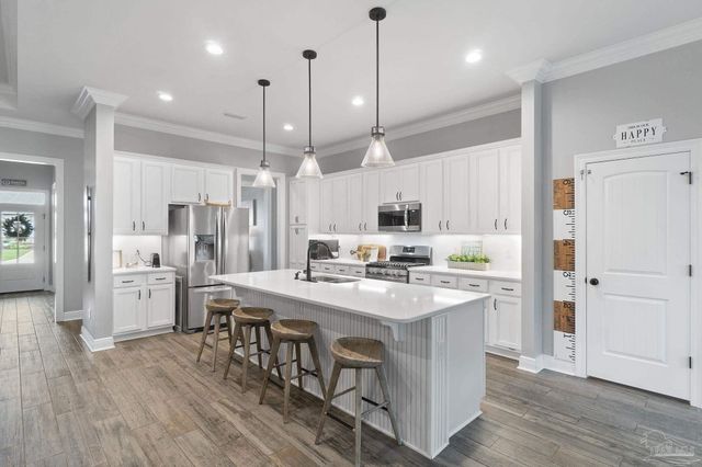 5701 Oak Haven Ln, Gulf Breeze, FL 32563