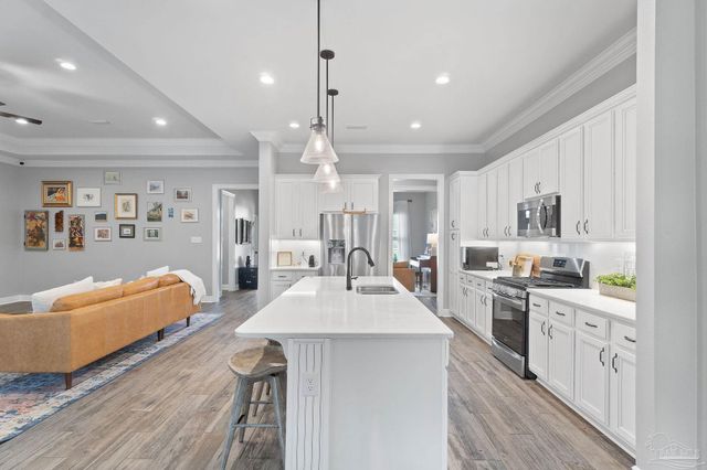 5701 Oak Haven Ln, Gulf Breeze, FL 32563