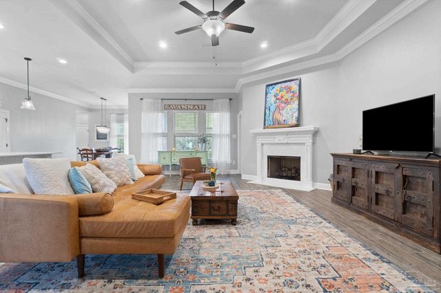 5701 Oak Haven Ln, Gulf Breeze, FL 32563