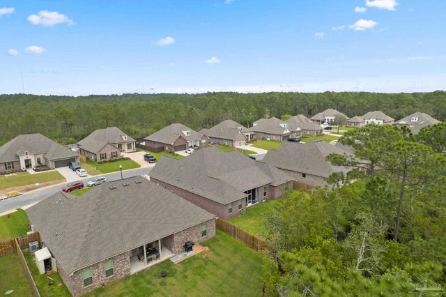 5701 Oak Haven Ln, Gulf Breeze, FL 32563