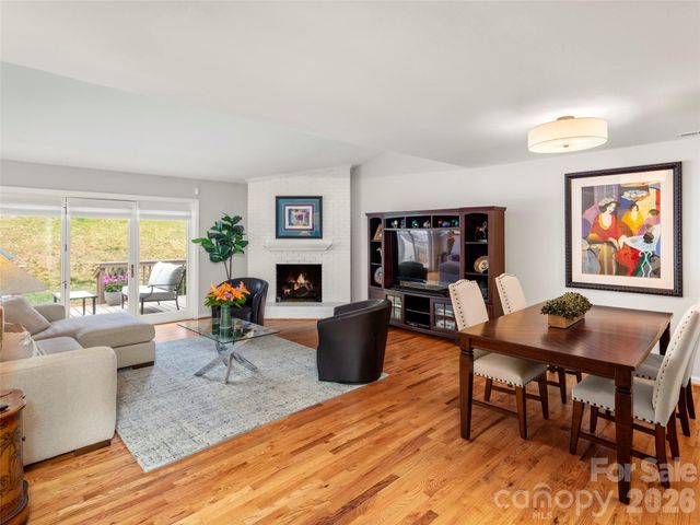 103 Parkway Court, Asheville, NC 28803