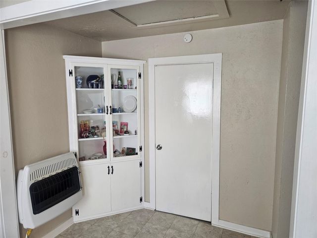 710 Milam Avenue, Eagle Lake, TX 77434