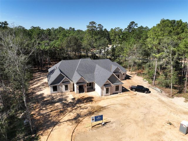 169 Splendid Road, New Waverly, TX 77358