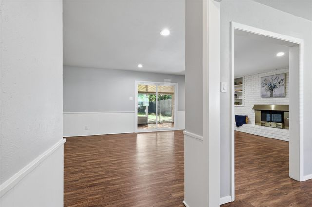 1140 Simpson Drive, Hurst, TX 76053