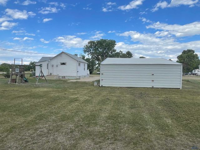 23501 1ST AVE, Caputa, SD 57725